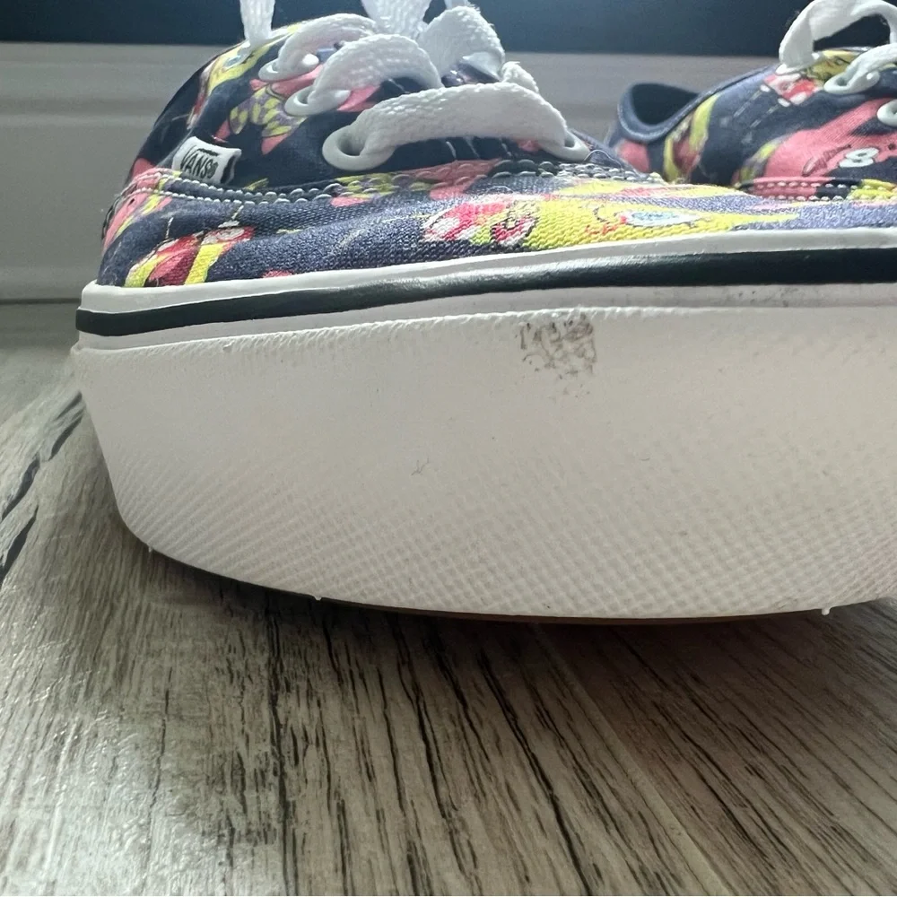 Vans SpongeBob Aloha Bob Comfy
Cush Authentic Mens Size 5 Women’s Size 6.5 - Picture 4 of 12